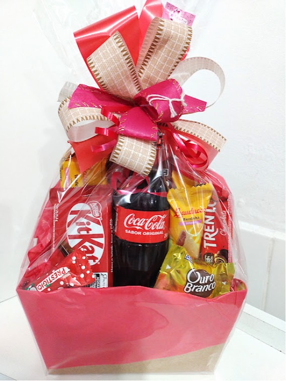  Box com coca-cola
