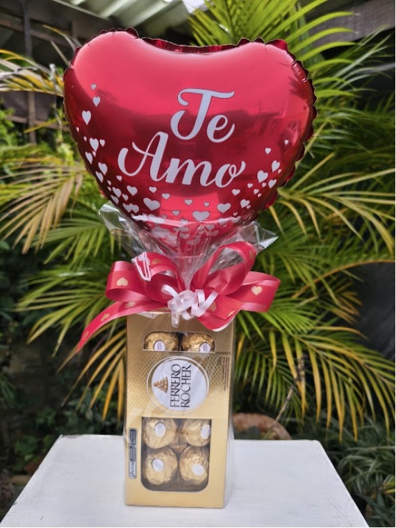  Ferrero Roucher e balão